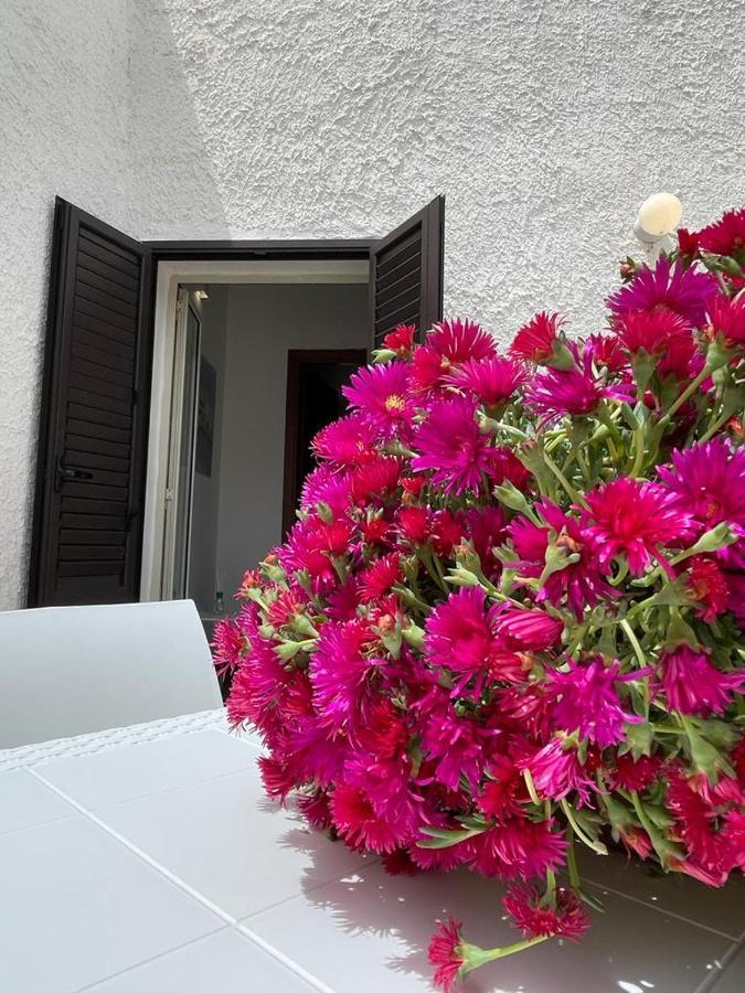 Sweet Life Aparthotel Палермо Екстериор снимка